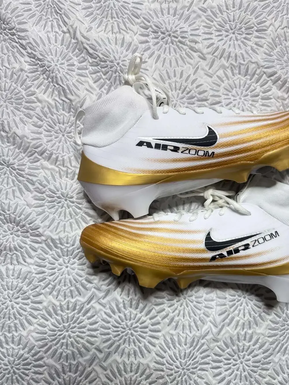 Nike Vapor Pro 1 Men's Football Cleats White Gold Black 11.5M FB3298-103